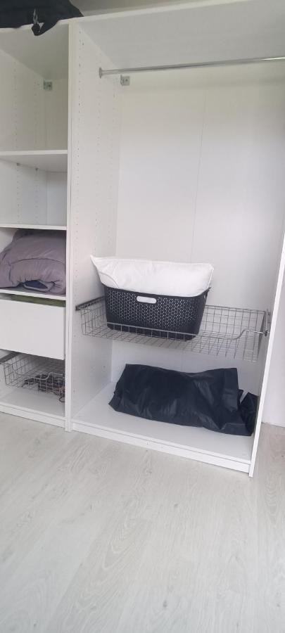 Agreable Chambre Double Avec Salle D'Eau Privative Le Mesnil-Theribus Exterior foto